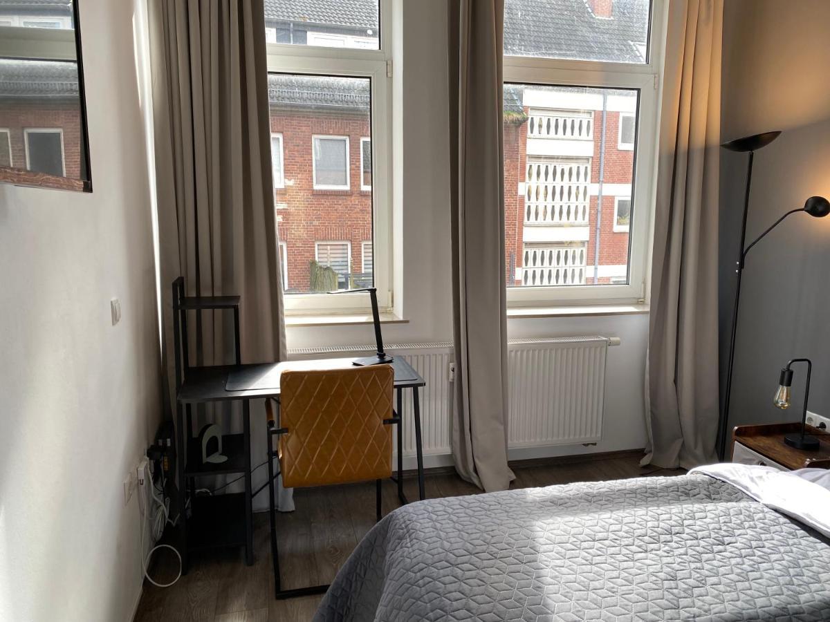 Apartment An Der Weserpromenade - Schlachte - Parkplaetze Бремен Экстерьер фото